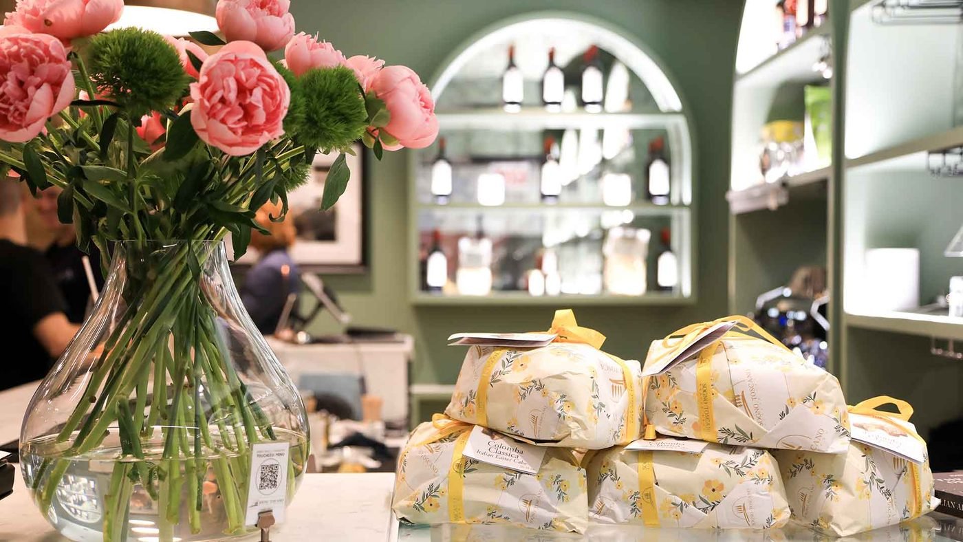 Inside the Sogno Toscano Chelsea café