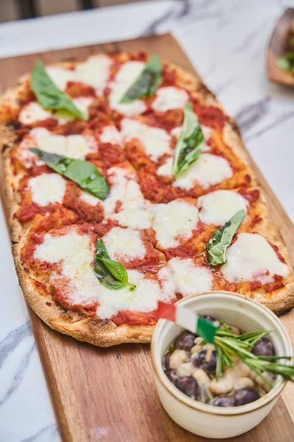 Sogno Toscano cafe and wine bar at The Grove, Los Angeles